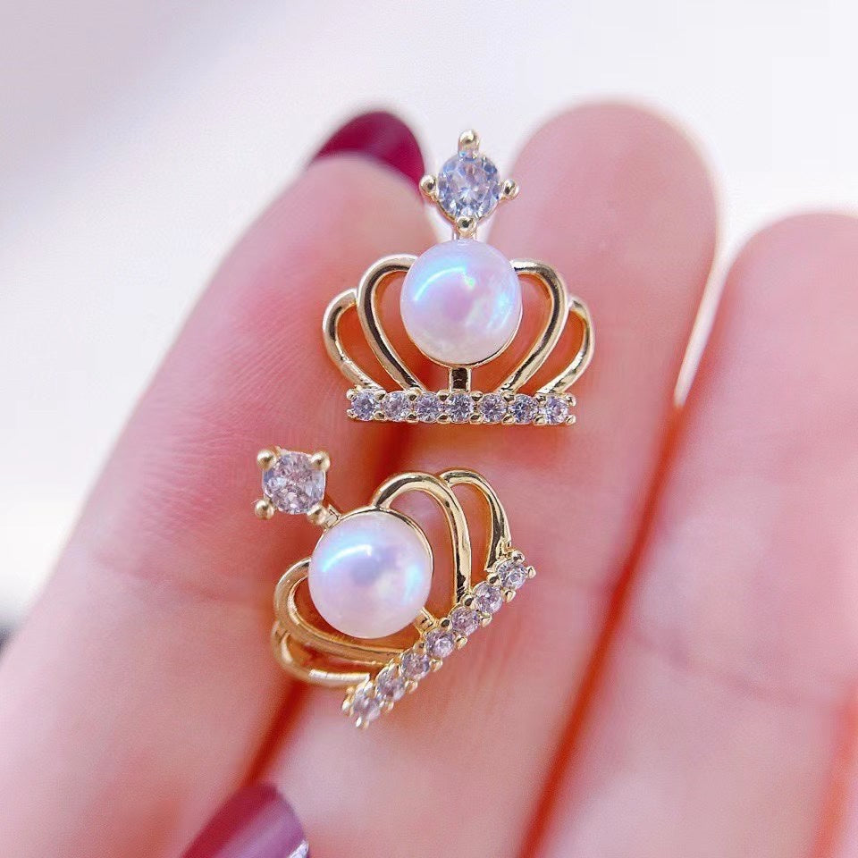Crown Freshwater Pearl Earrings